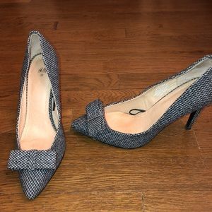 H&M Tweed Pumps with Bow Accent